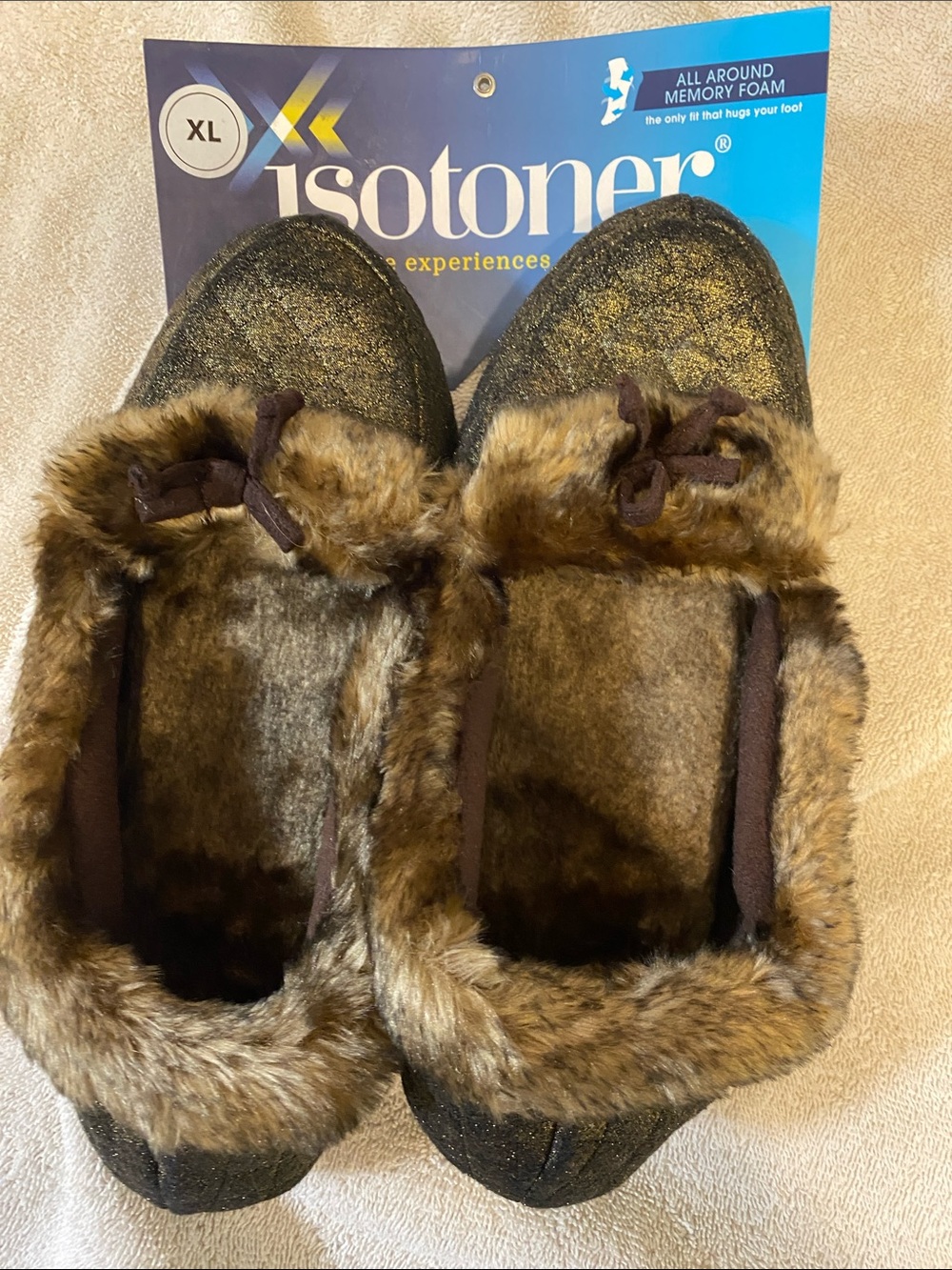 NWT Isotoner Women's Brown and metallic gold Faux-Fur Lined Memory Foam Slippers